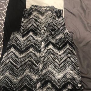 Chevron print top